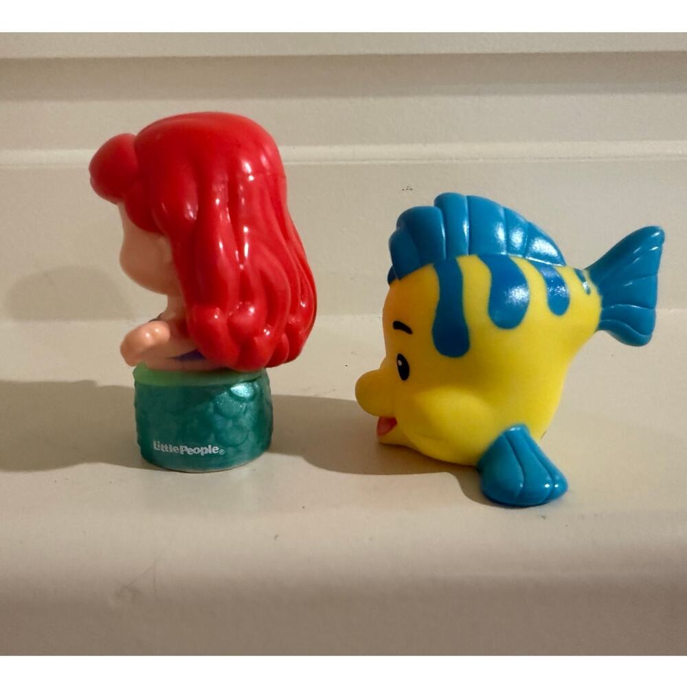Fisher-Price Little People figurines Disney Princess Ariel Fish Flounder Chunky - Picture 4 of 7